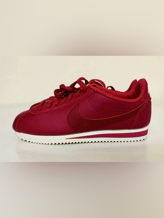 Nike Shoes - Nike Rare Classic Cortez Leather Women’s SZ.9 - Wild Cherry Noble Red